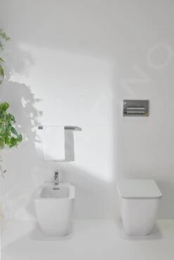 Ideal Standard Strada II - Staand Toilet Met Wc Bril SoftClose, AquaBlade, Wit T359801 9 Ideal Standard Strada II - Staand Toilet Met Wc Bril SoftClose, AquaBlade, Wit T359801 -Ideal Standard Verkoopwinkel 15a4457e83ba53d22381b3ca 1